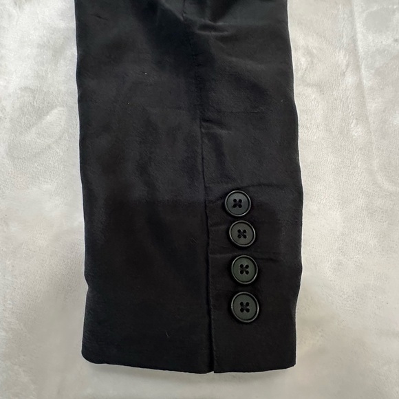 Lauren Ralph Lauren 100% Silk  Black Formal Blazer Tailored Design size 2 Petite - Picture 15 of 15